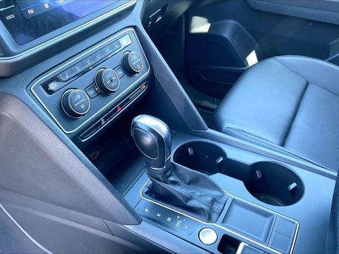 Used 2019 Volkswagen Atlas SE image 15