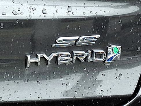 Used 2019 Ford Fusion SE image 32