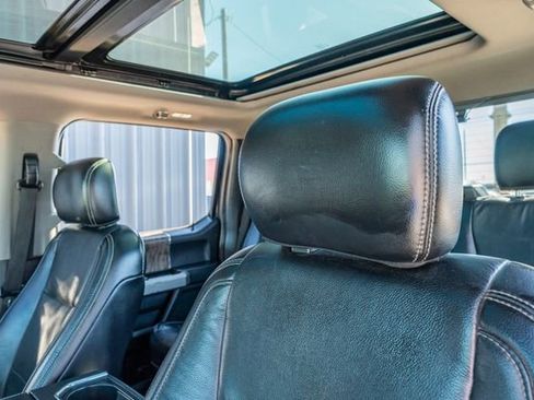 Used 2019 Ford F250 Lariat w/ Lariat Ultimate Package image 19