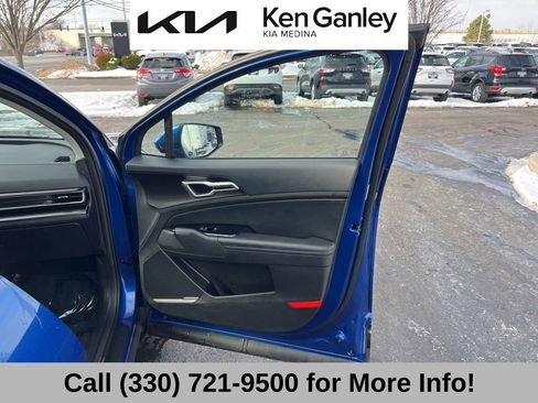 Certified 2025 Kia Sportage EX w/ Premium Package image 60