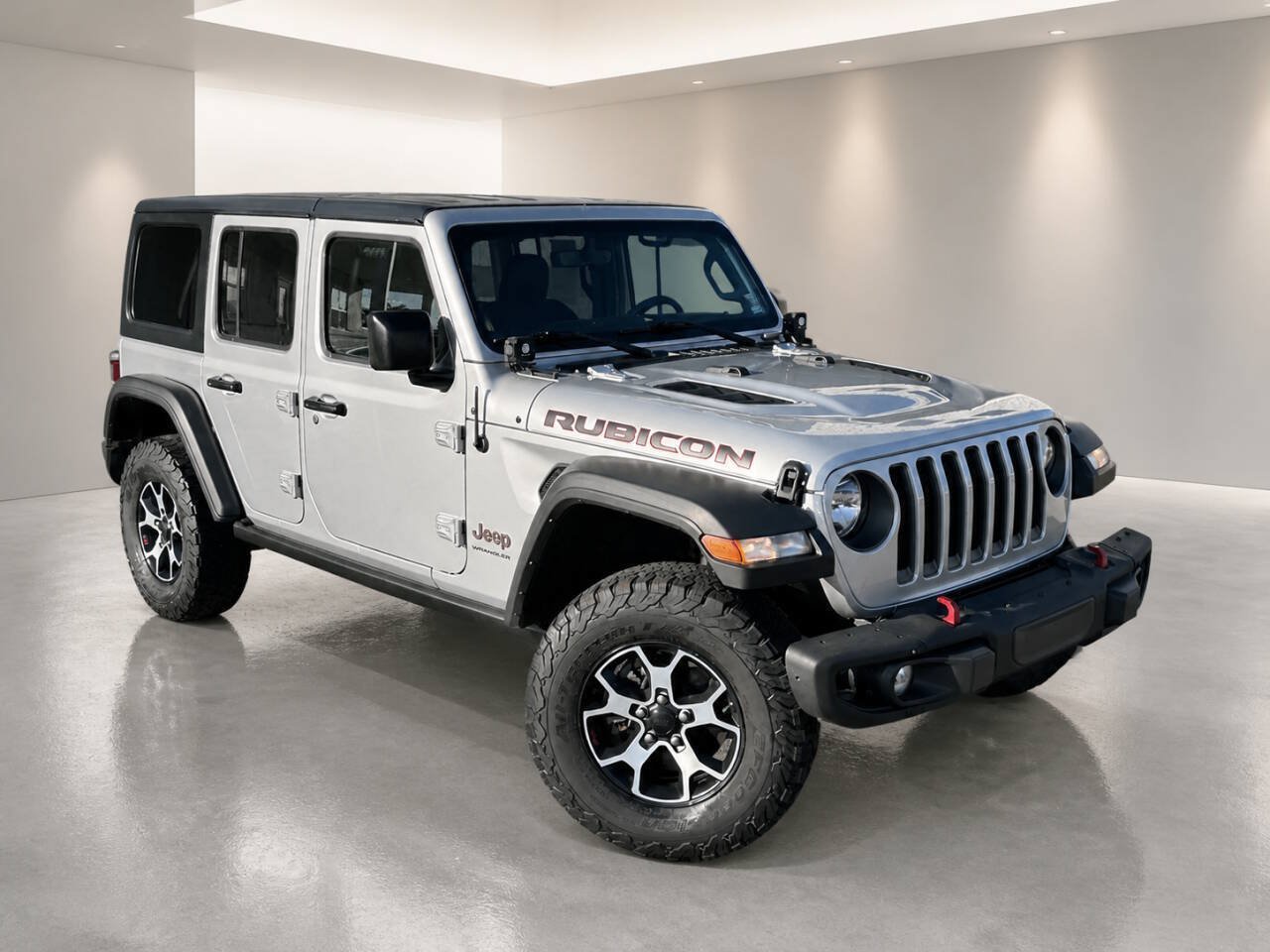 Used 2023 Jeep Wrangler Unlimited Rubicon w/ Cold Weather Group AWD/4WD image 28