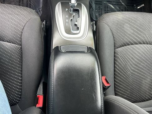 Used 2016 Dodge Journey SE w/ Flexible Seating Group FWD image 14