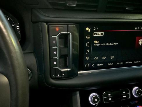 Used 2022 GMC Yukon Denali image 16