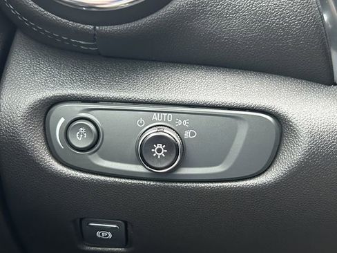 Used 2022 Chevrolet Blazer LT w/ Redline Edition image 29