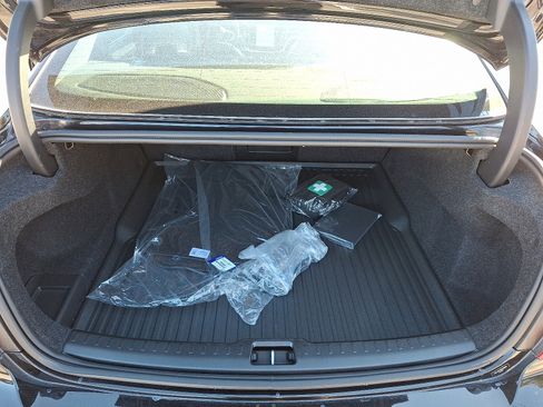 Certified 2024 Volvo S60 B5 Plus w/ Climate Package image 30