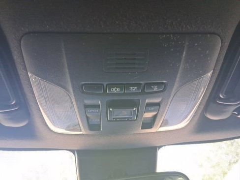 Used 2022 Toyota Corolla XSE FWD image 23