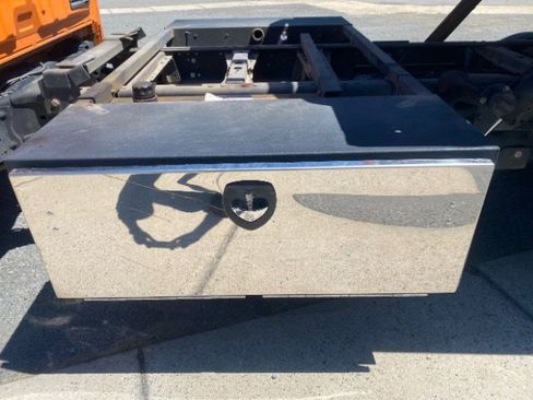 Used 2024 Ford F550 2WD Regular Cab Super Duty image 12