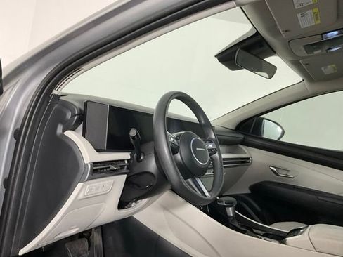 Used 2025 Hyundai Tucson SEL AWD/4WD image 12