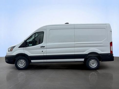 New 2026 Ford Transit 250 148 Medium Roof RWD image 3