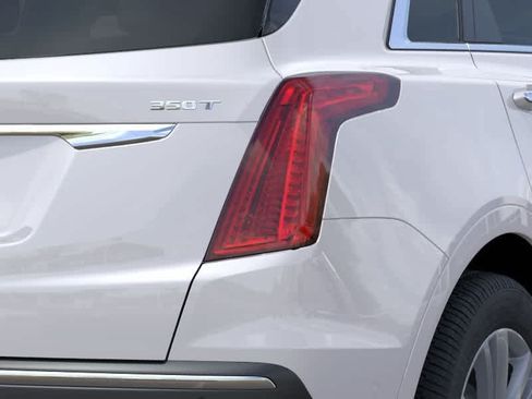New 2026 Cadillac XT5 Premium Luxury w/ Driver Assist Package FWD image 11