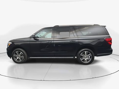 Used 2022 Ford Expedition Max Limited image 6