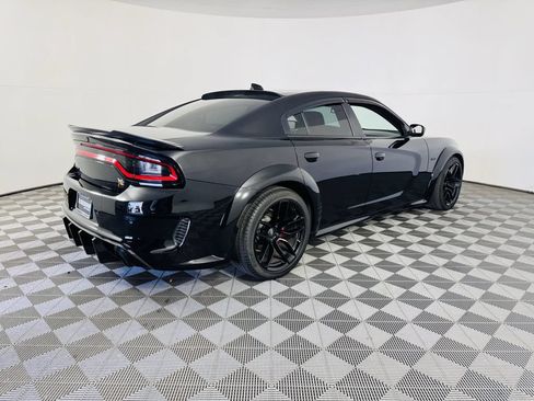 Used 2020 Dodge Charger Scat Pack RWD image 31