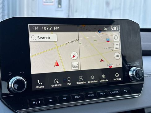 Used 2024 Mitsubishi Outlander 4WD Plug-In Hybrid image 19