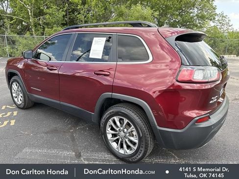 Used 2022 Jeep Cherokee Latitude Lux AWD/4WD image 9