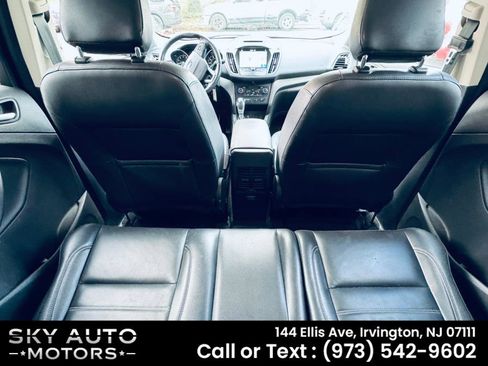 Used 2018 Ford Escape SEL w/ Ford Safe & Smart Package image 10