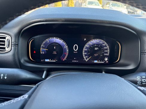 Used 2022 Jeep Wagoneer Series I w/ Convenience Group I image 15