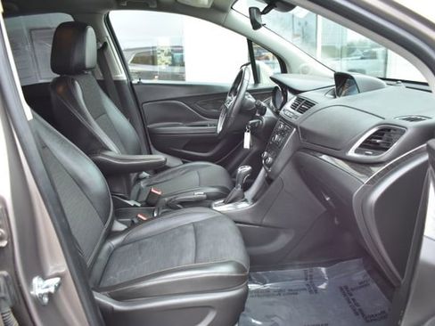 Used 2015 Buick Encore FWD image 39