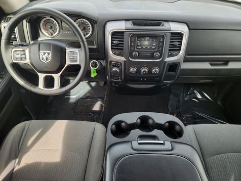 Used 2024 RAM 1500 Classic SLT AWD/4WD image 26