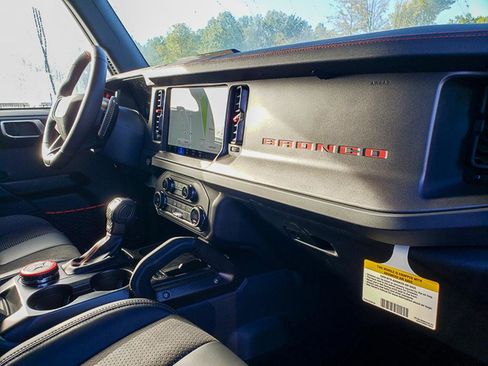 New 2025 Ford Bronco Raptor AWD/4WD image 17