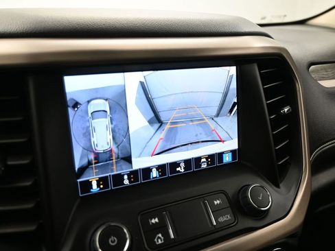 Used 2023 GMC Acadia Denali w/ Denali Ultimate Package image 15