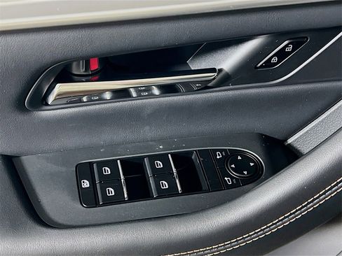 New 2026 MAZDA CX-90 Plug-In Hybrid w/ Preferred image 15