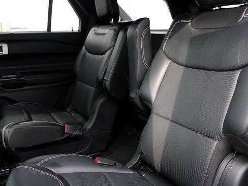 Used 2021 Ford Explorer ST w/ Equipment Group 401A image 24