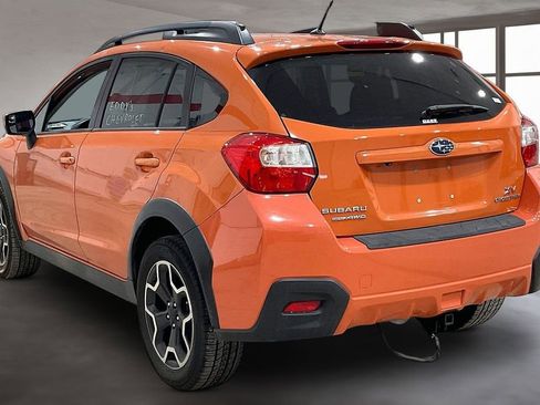 Used 2015 Subaru Crosstrek 2.0i Premium w/ Moonroof Package image 13
