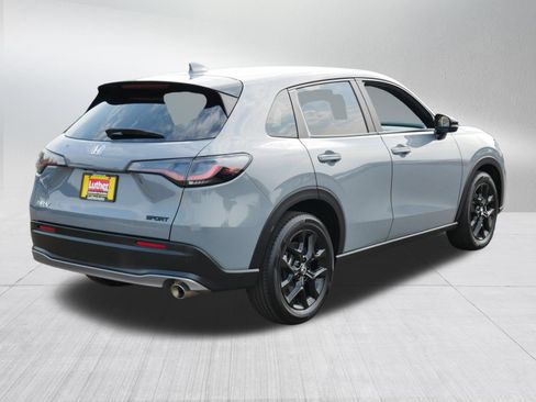 Used 2025 Honda HR-V Sport image 7