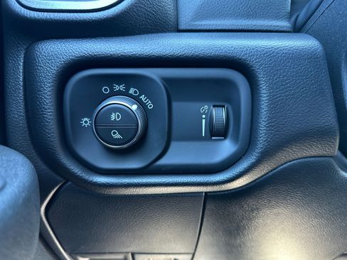New 2026 RAM 2500 Tradesman AWD/4WD image 23