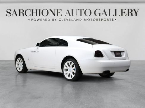 Used 2019 Rolls-Royce Wraith RWD image 11