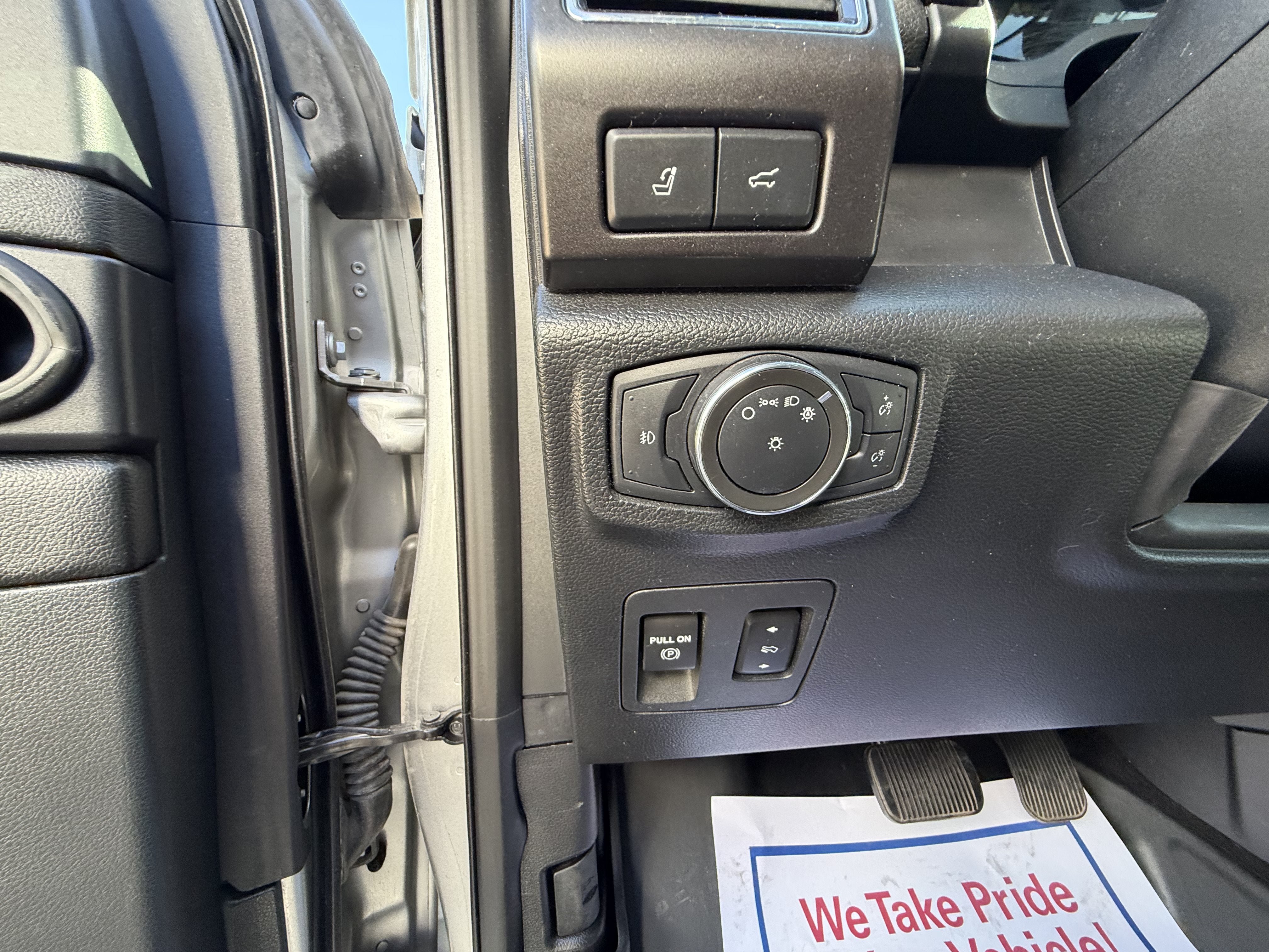 Used 2021 Ford Expedition Max Limited AWD/4WD image 19