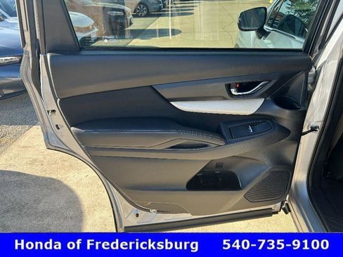 Used 2019 Subaru Ascent Premium image 11