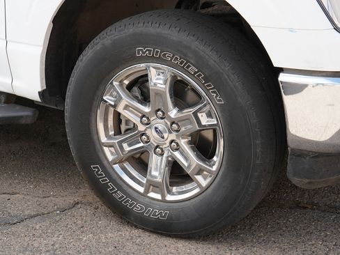 Used 2021 Ford F150 XLT w/ Equipment Group 302A High AWD/4WD image 5
