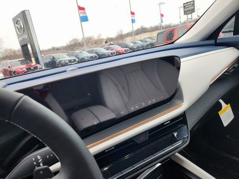 New 2026 Buick Envision Avenir image 15