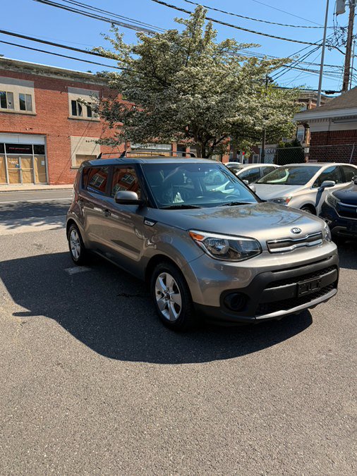 Used 2019 Kia Soul FWD image 3