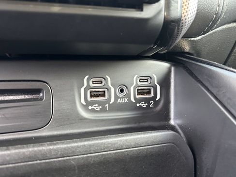 Used 2019 RAM 1500 Limited RWD image 27