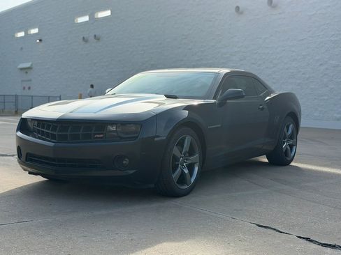 Used 2011 Chevrolet Camaro LT w/ RS Package RWD image 3