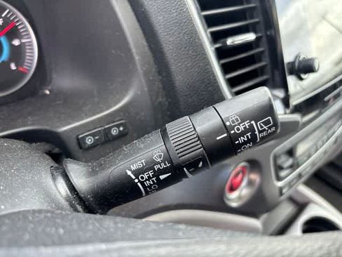 Used 2019 Honda Pilot EX image 14