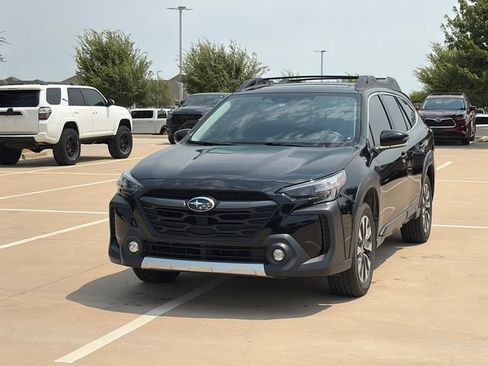 Used 2023 Subaru Outback Limited AWD/4WD image 3