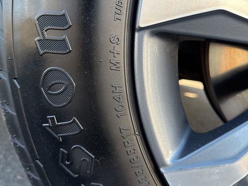 Used 2025 Chevrolet Equinox LT image 31