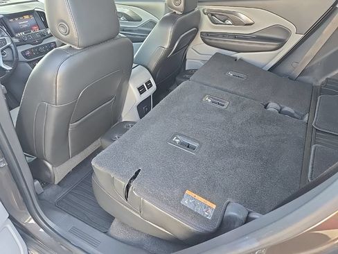 Used 2019 GMC Terrain SLT w/ Preferred Package FWD image 38
