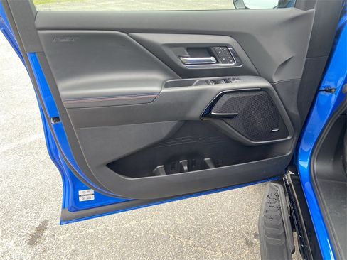 New 2025 Chevrolet Silverado EV RST image 23