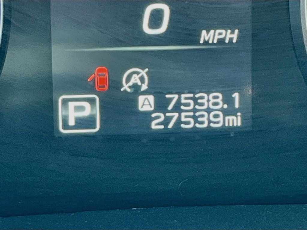 Used 2025 Subaru Outback Wilderness AWD/4WD image 12