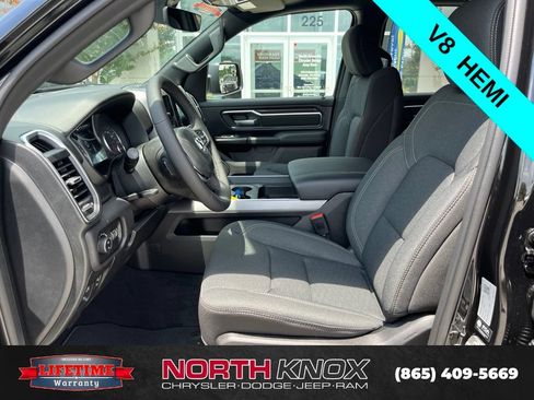 New 2026 RAM 1500 Big Horn AWD/4WD image 3