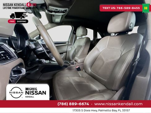 Used 2017 Porsche Macan S image 22