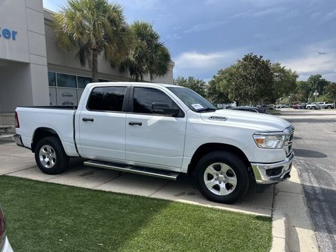 Used 2024 RAM 1500 Big Horn AWD/4WD image 2
