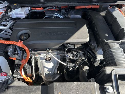 Used 2024 Honda CR-V Sport Touring image 15