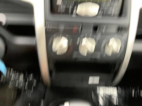 Used 2004 Scion xB FWD image 35