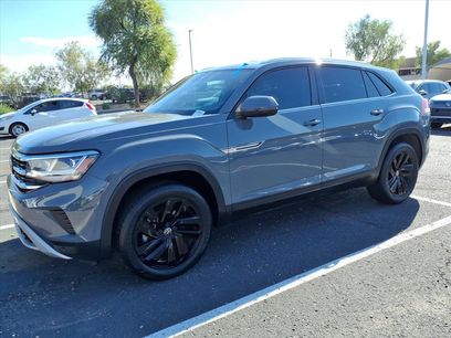 Certified 2023 Volkswagen Atlas Cross Sport SE w/ Black Wheel Package