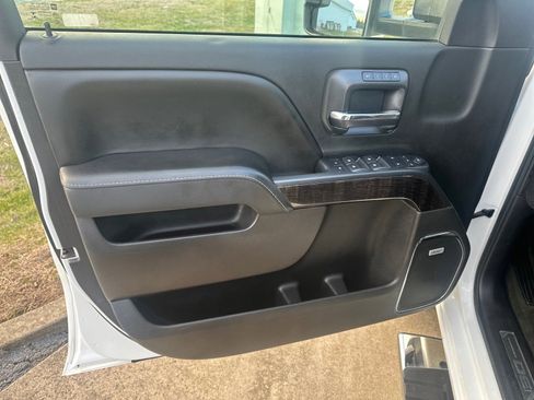 Used 2016 GMC Sierra 3500 Denali w/ Duramax Plus Package image 20